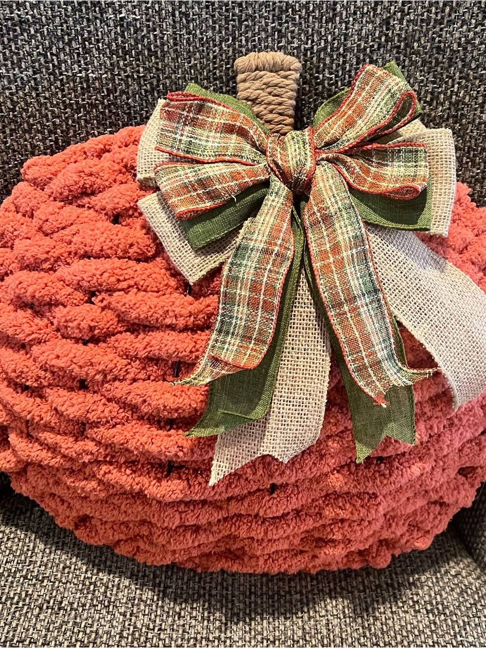 Handmade Yarn Pumpkin Wreath with Plaid Bow - Home Fall Decor
